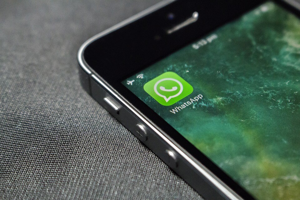 WhatsApp Allowing Users to Send Over 30 Audio Files at Once | NewsGram