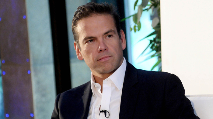 New Fox CEO Lachlan Murdoch Announces All Employees to Receive Stock in Company