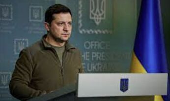 Ukraines President Zelensky Heads to Washington, Battling Resistance for Aid in Face of Russian Invasion Ukraines President Zelensky Heads to Washington, Battling Resistance for Aid in Face of Russian Invasion