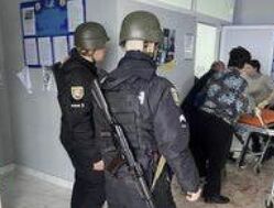 Hand grenade attack at Ukrainian village council meeting leaves 26 injured: Shock and tension in the region