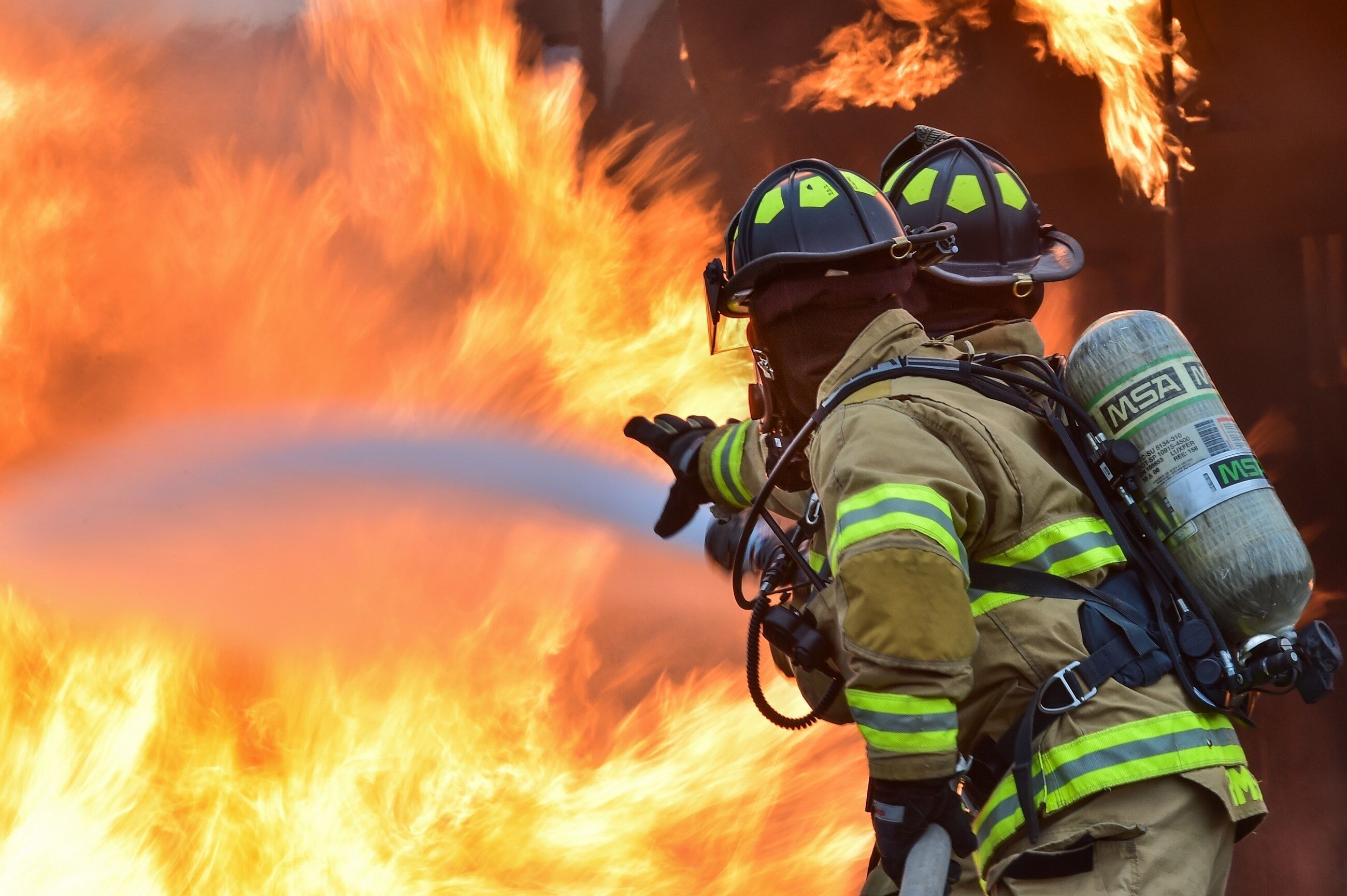 Tragedy Strikes: Gas Leak Explosion at Popular Restaurant in Yinchuan, China