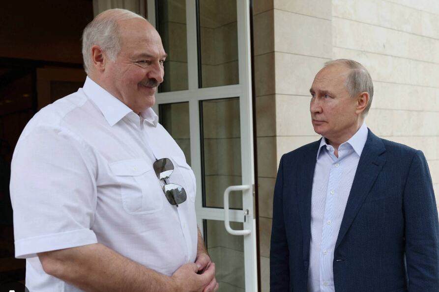 Lukashenko Prevails: Putins Weakness Exposed in Belarus