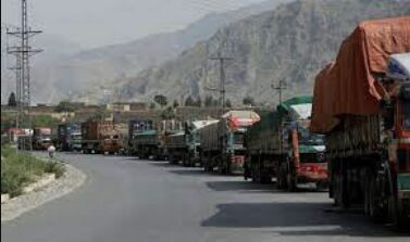 Central Bank of Afghanistan Cracks Down on Pakistani Currency Use Amid Protests and Clashes at Torkham Border