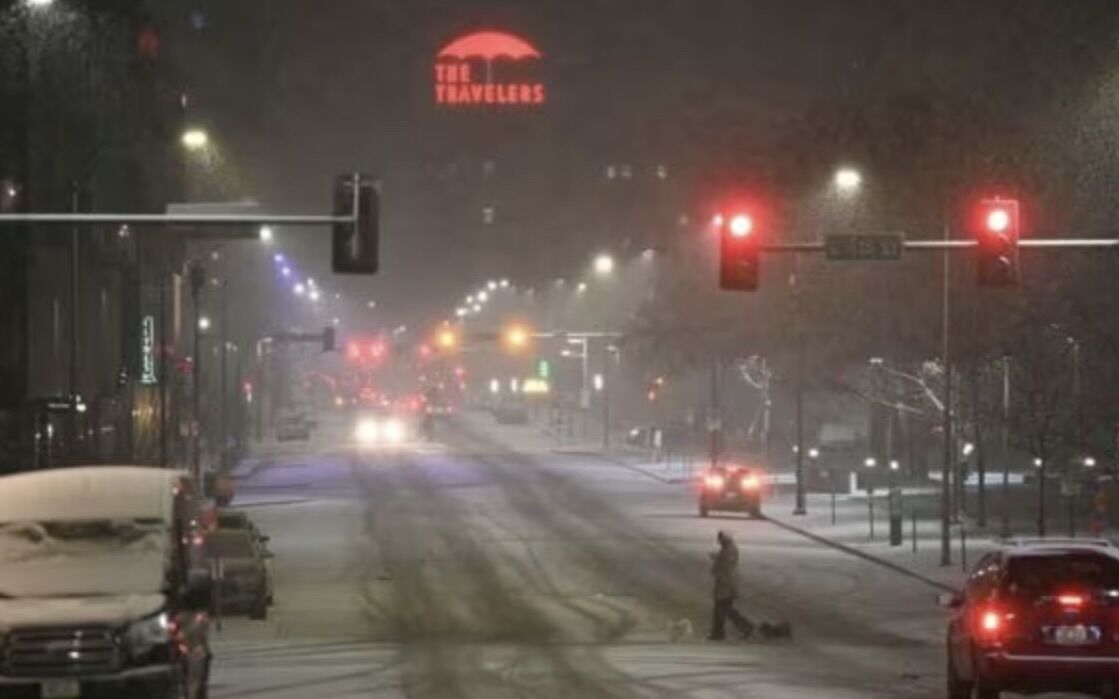 Winter Storm Sweeps Across US, Bringing Chaos and Closures