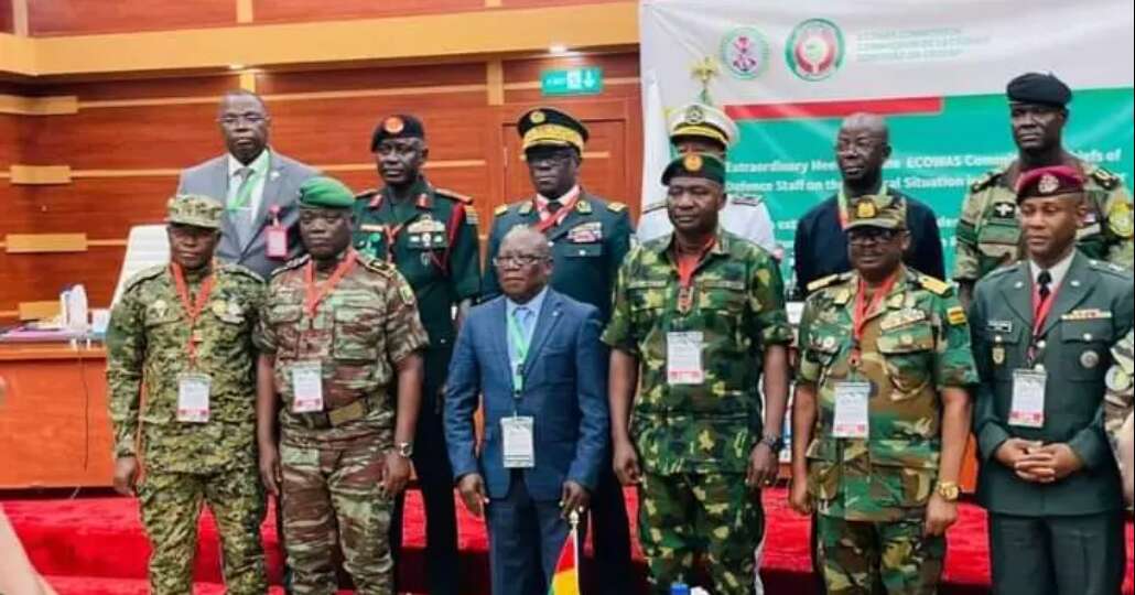 ECOWAS urged to seek peaceful resolution as Nigers political crisis deepens: Military intervention at a crossroads