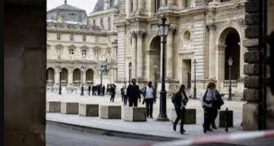 French Security Concerns Escalate as Palaces and Airports Evacuated and Closed Amidst Ongoing Threats and Rising Tensions