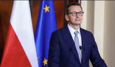 Poland Halts Arms Shipment to Ukraine Amid Trade Dispute: What Does This Mean for Both Countries?