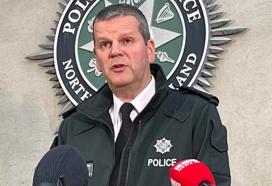 Major Security Blunder in Northern Ireland: PSNI Exposes Names and Ranks of Police Officers, Sparking Fear for Their Safety