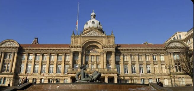 Birmingham Faces Financial Crisis as $954 Million in Equal Pay Claims Push City Council to Brink of Bankruptcy