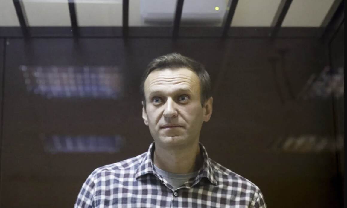 Russian Opposition Leader Navalny Faces Uphill Battle: 20 More Years in Prison for Exposing Corruption