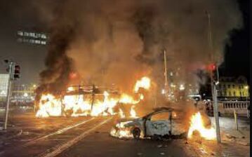 Violent Clashes Erupt in Dublin After Brutal Knife Attack Sparks Outrage