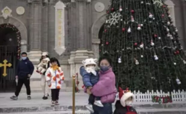 Chinas Christmas Conundrum: Festive Joy or Cultural Resistance?