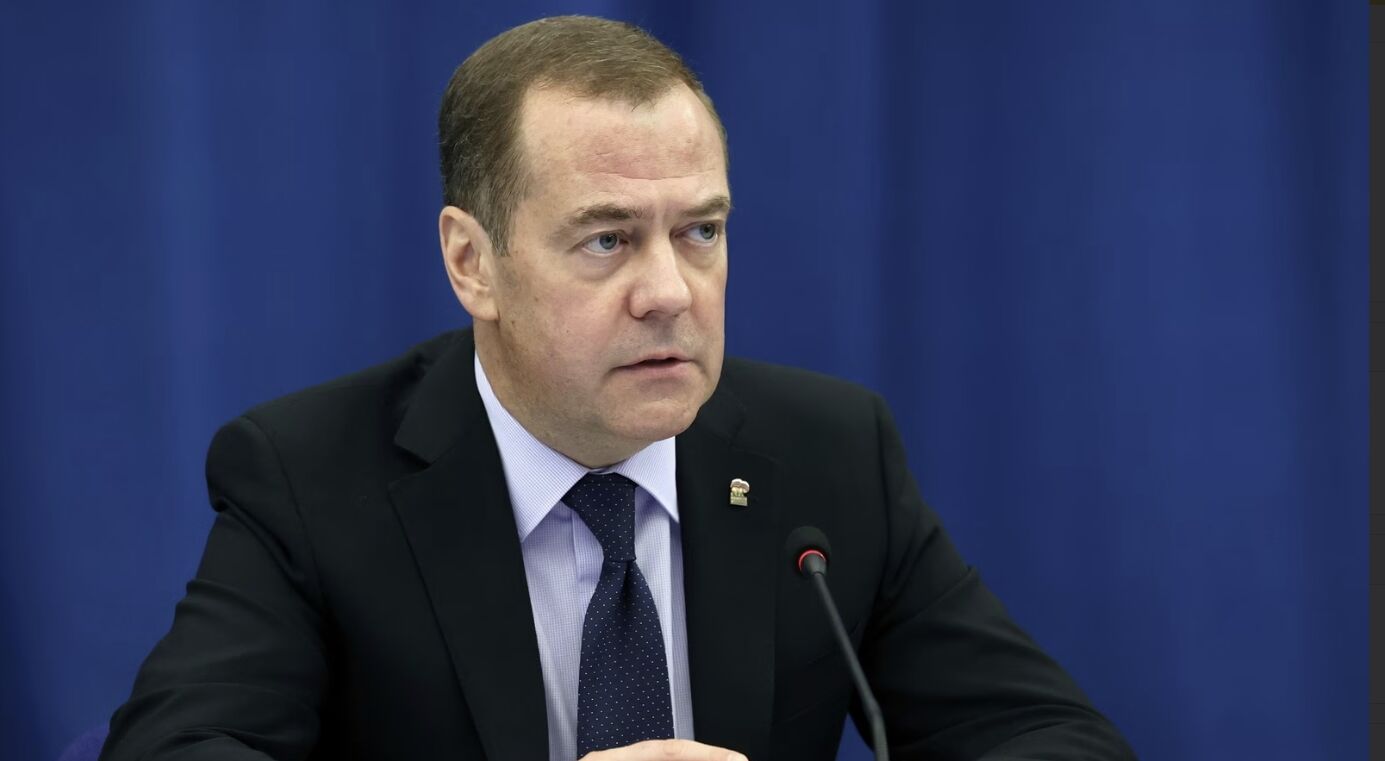 Former Russian President Medvedev Warns: Moscow-Kyiv War Could Last for Decades, West Destined for Defeat