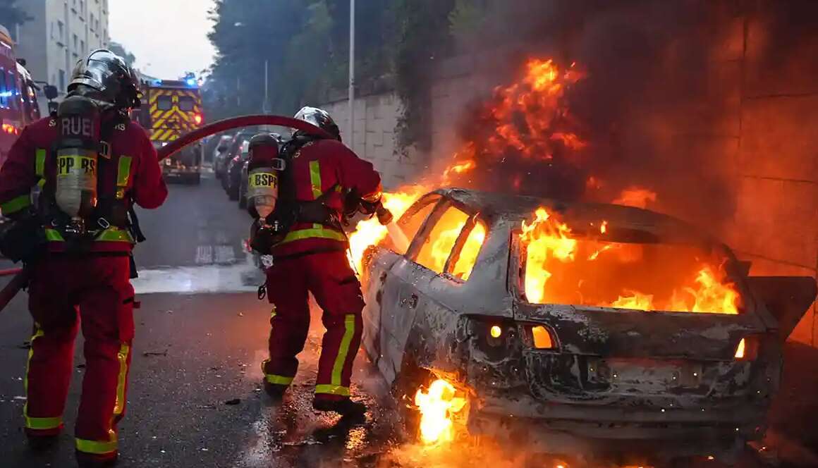 Tragic Death of 17-year-old Sparks Unrest in Paris Suburb