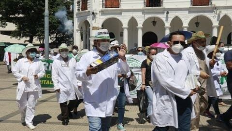Healthcare workers strike in Bolivia, ignited by fears of rampant socialist government