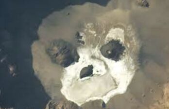 Mysterious Face of Nature: Trou au Natrons Ghostly Visage Captures Scientists Attention