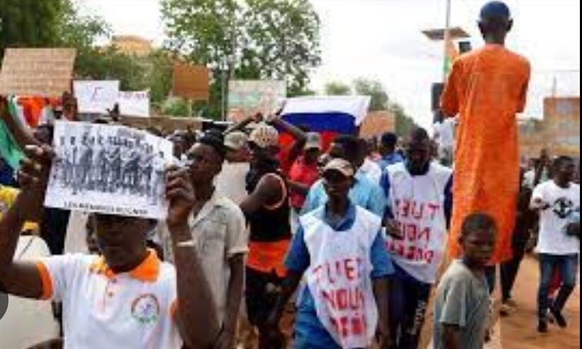Nigers Political Crisis Escalates: ECOWAS Contemplates Troop Deployment, Angering Civilians