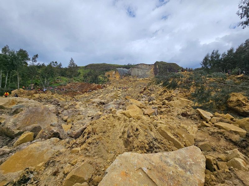 Landslide in Papua New Guinea Buries Over 300 People