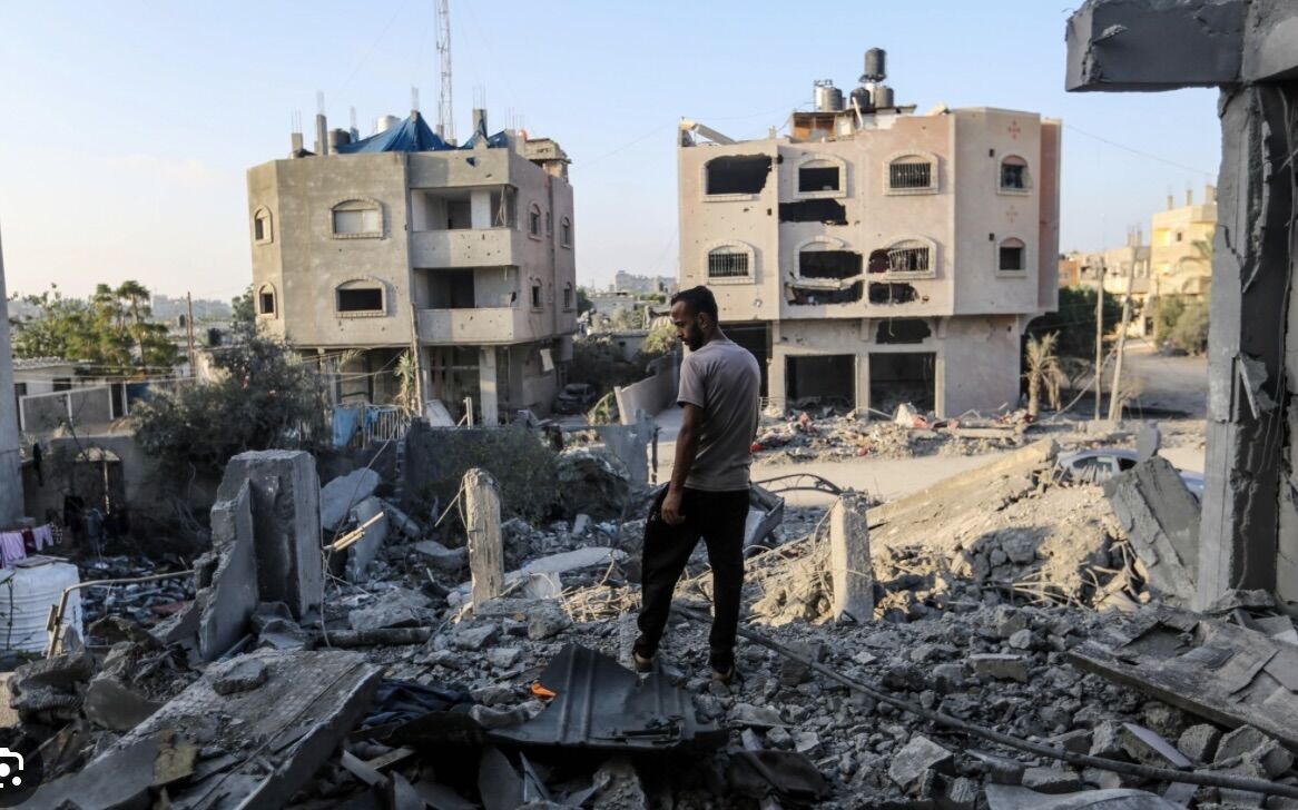 Israeli Ground War Escalates in Gaza Despite U.S. Pleas, Death Toll Surges