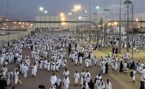 Pilgrims Begin Final Hajj Rites as Eid al-Adha Celebrations Commence