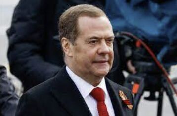 Medvedev Issues Chilling Nuclear Warning Over Ukraine Conflict