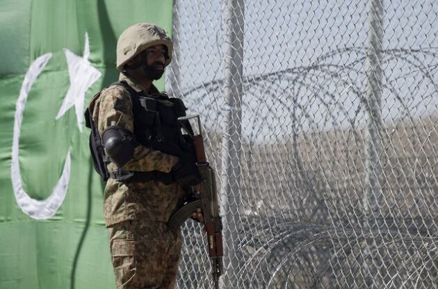 Tragic Clash: Six Pakistani Soldiers Martyred in Border Battle with Taliban, Calls for Increased Efforts to Combat Terrorism