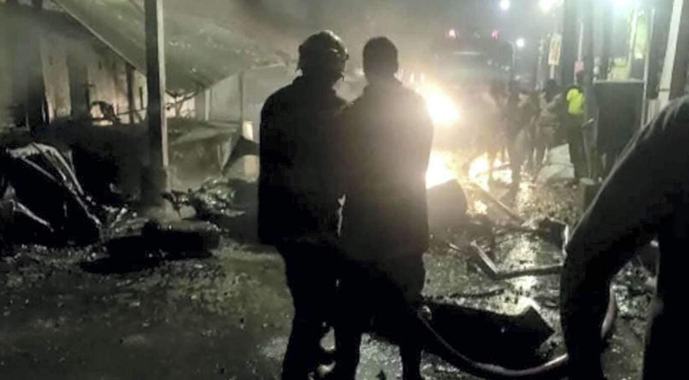 Bomb Blast in Pakistan Kills 11 Labourers: Terrorist Attack Adds to Growing Wave of Violence