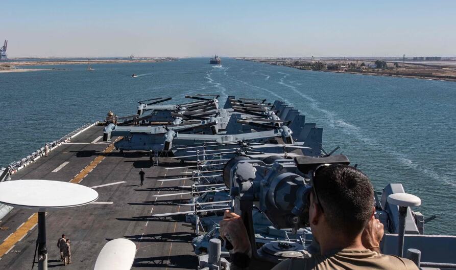 US Deploys 3,000 Troops and Warships to Red Sea Amid Rising Tensions with Iran