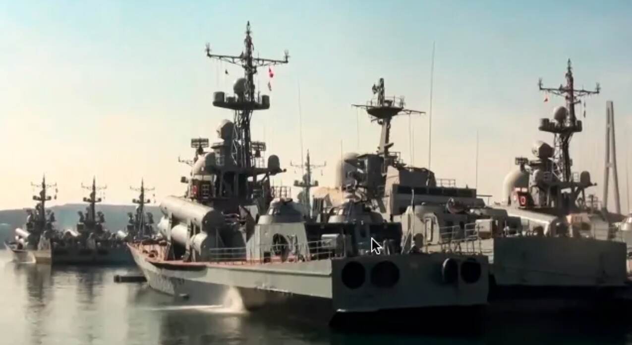 Russian Warships Off Taiwans Coast: A Growing Threat?