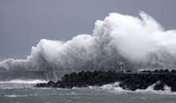 Typhoon Lan Slams Western Japan: Widespread Devastation, Power Outages, and Travel Disruptions Rock the Nation