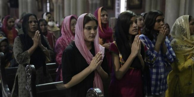 Pakistan announces compensation for Christian victims of devastating church attack as arrests continue