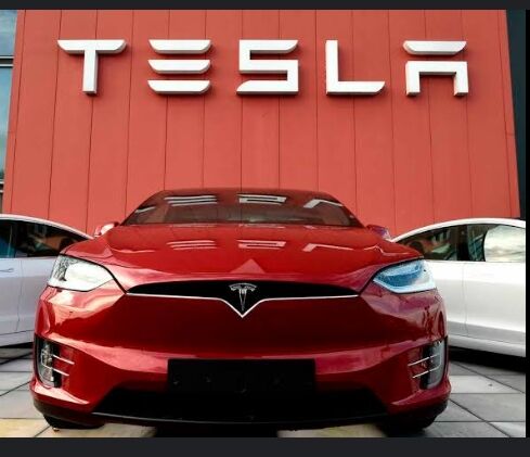 Tesla delivers record 184,800 cars and generates $6.3 billion in second quarter