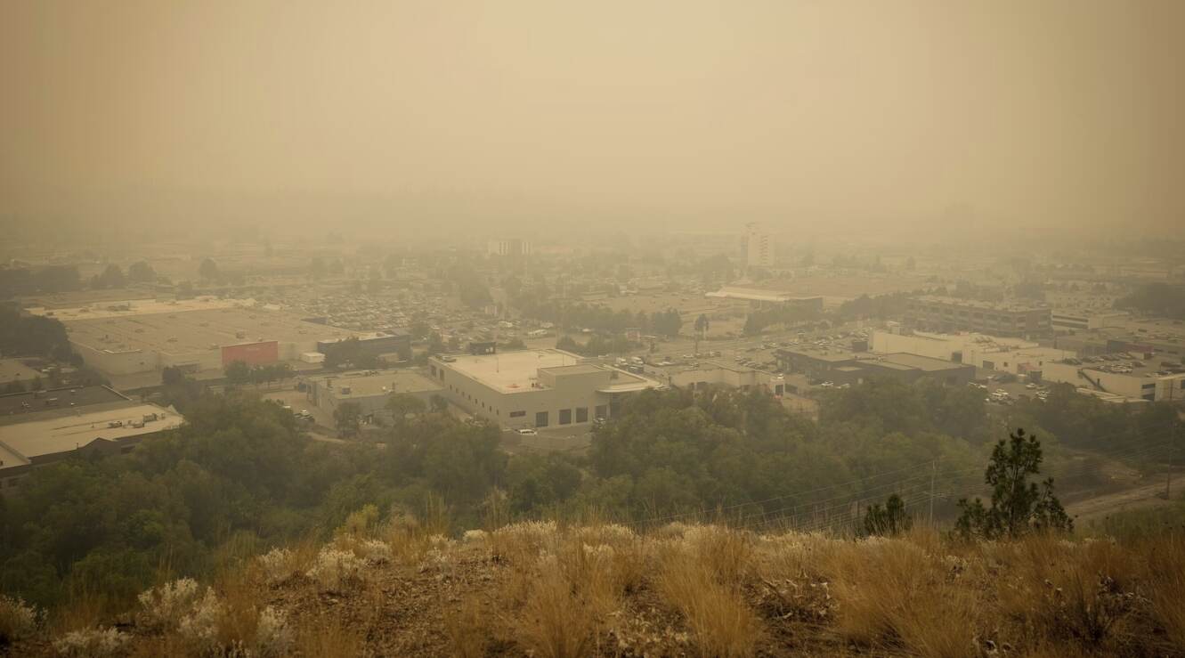 Thousands Forced to Flee as Massive Wildfires Threaten British Columbia: Lives at Stake as Flames Engulf Cities