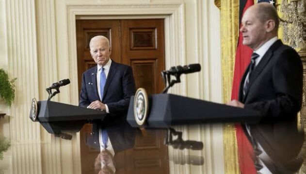 German Chancellor and President Biden Unite: United States Support for Ukraine Remains Unwavering Amidst Political Turmoil in Washington