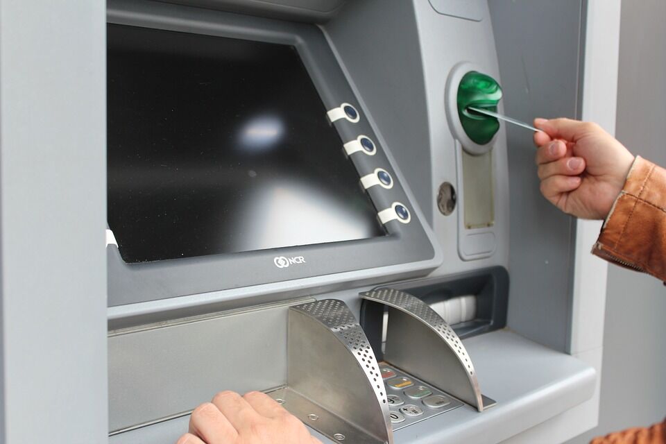 RBI sets deadline for banks to upgrade ATM for better security