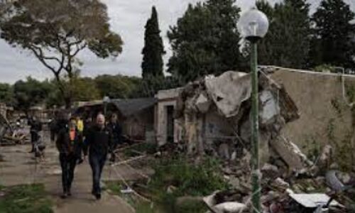 Israel accuses U.N. workers of aiding Hamas in attack, prompting major funding freeze Israel accuses U.N. workers of aiding Hamas in attack, prompting major funding freeze