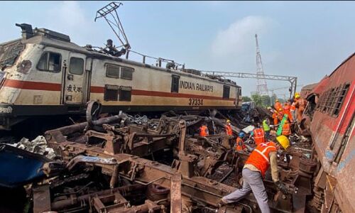 Tragedy Strikes in Thailand: Freight Train Collision Claims 8 Lives and Leaves 4 Injured Tragedy Strikes in Thailand: Freight Train Collision Claims 8 Lives and Leaves 4 Injured