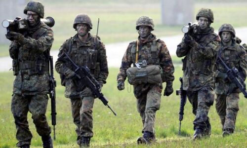 German cabinet extends its military involvement in Iraq by one year