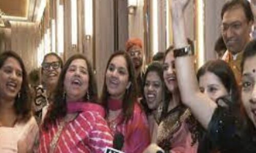 Indian Diaspora Eagerly Awaits PM Modis Arrival in Dubai for World Climate Action Summit Indian Diaspora Eagerly Awaits PM Modis Arrival in Dubai for World Climate Action Summit