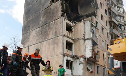 Missile Strike in Ukraine Kills 5, Including 10-year-old Girl and Mother, as Conflict with Russia Intensifies