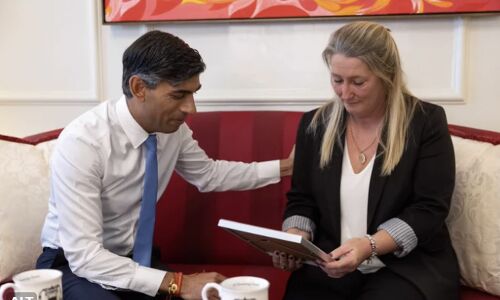 UK Prime Minister Sunak Proposes New Law: Criminals Ordered to Face Justice or Face Consequences UK Prime Minister Sunak Proposes New Law: Criminals Ordered to Face Justice or Face Consequences