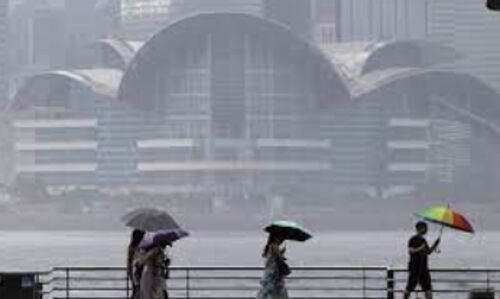 Super Typhoon Saola Approaches Hong Kong: Highest Typhoon Warning Issued, Flights Cancelled, and Floods Feared Super Typhoon Saola Approaches Hong Kong: Highest Typhoon Warning Issued, Flights Cancelled, and Floods Feared