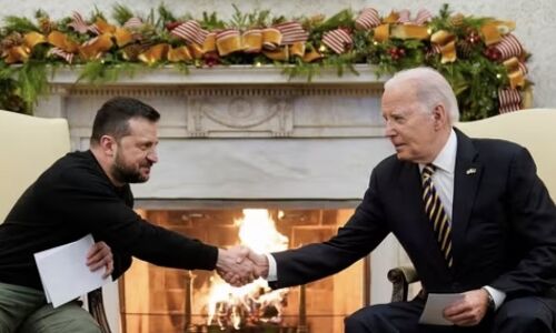 U.S. Pledges $250 Million in Arms to Ukraine in Ongoing Conflict with Russia