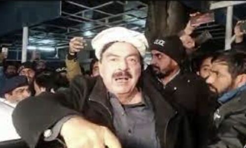 Prominent Pakistani Politician Sheikh Rashid Arrested on Corruption Charges, Sparks Concerns of Political Victimisation