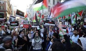 Pro-Hamas Protesters Charged with Terrorism Offences in UK Court: Trial Sheds Light on Boundaries of Free Speech and Support