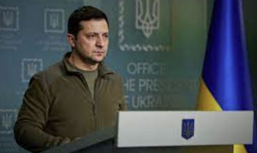 Ukraines President Zelensky Heads to Washington, Battling Resistance for Aid in Face of Russian Invasion