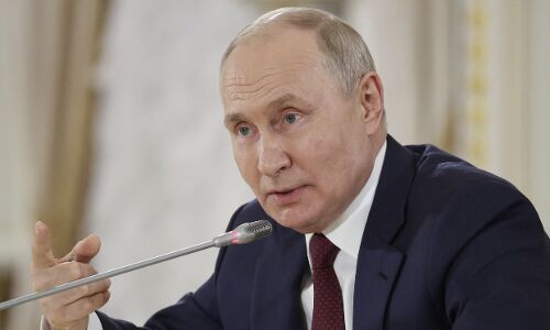 Russian Billionaire Andrey Melnichenko Faces Lawsuit as Putin Puts Pressure on Wealthy Citizens to Repatriate Assets Amid Ukraine Conflict Russian Billionaire Andrey Melnichenko Faces Lawsuit as Putin Puts Pressure on Wealthy Citizens to Repatriate Assets Amid Ukraine Conflict