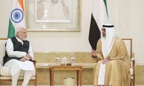 India and UAE Sign Deal for Grid Connectivity and Renewable Energy at Vibrant Gujarat Global Summit