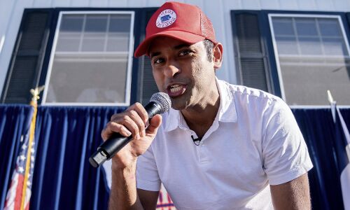 Indian-American Entrepreneur Vivek Ganapathy Ramaswamy Shakes Up 2024 Presidential Race with Unique Ideology and Ambitious Goals