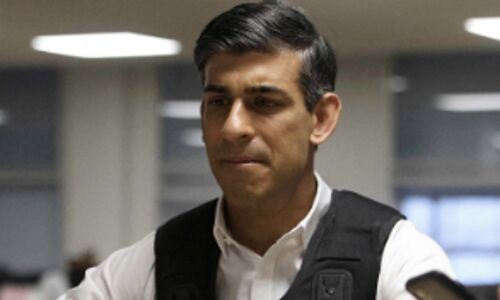 British Prime Minister Rishi Sunak Apologizes Over Failure to Declare Wifes Business Interest: Investigation Finds Confusion, Not Omission